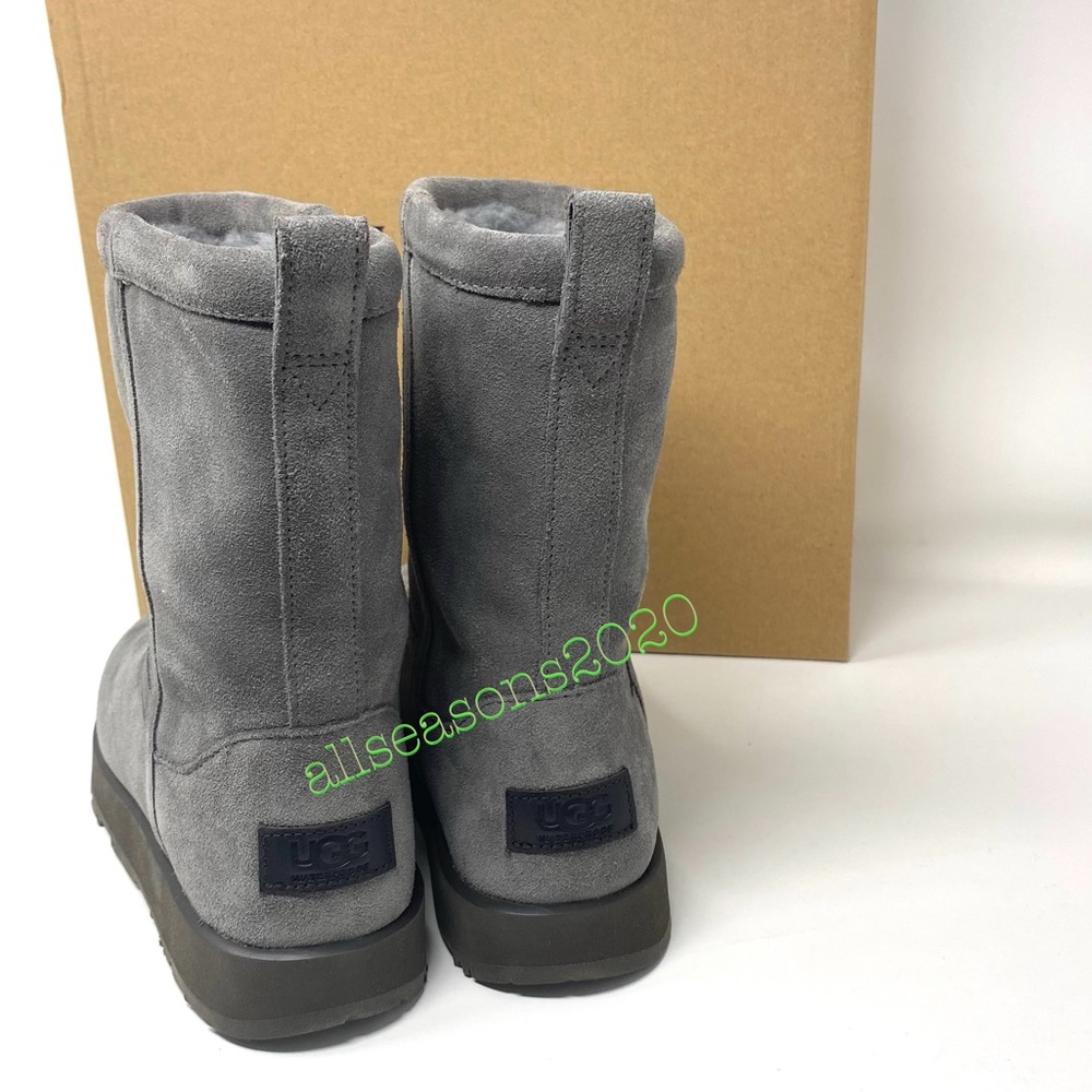 UGG Classic Short Waterproof Women’s Boot Grey Fur - Picture 4 of 9